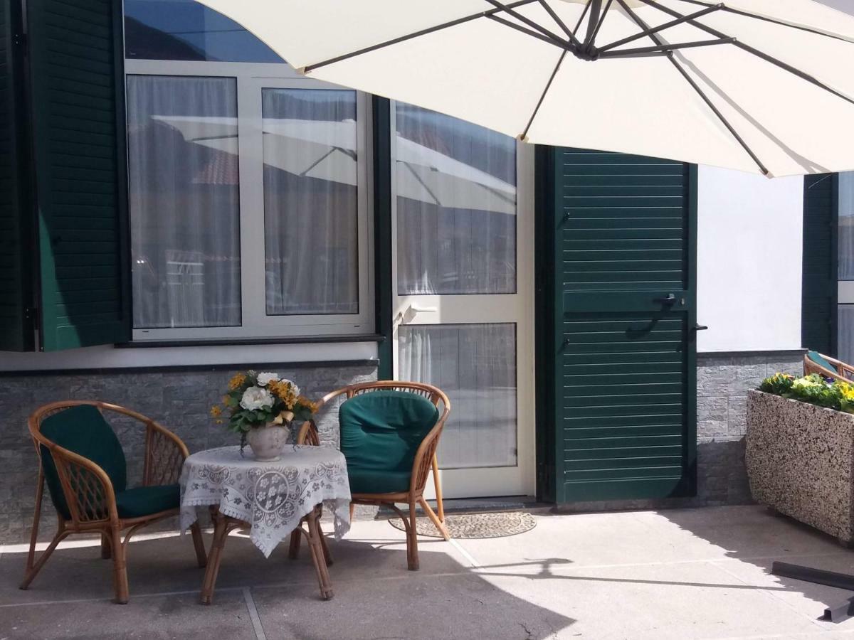 Holiday House Lual Аджерола Экстерьер фото