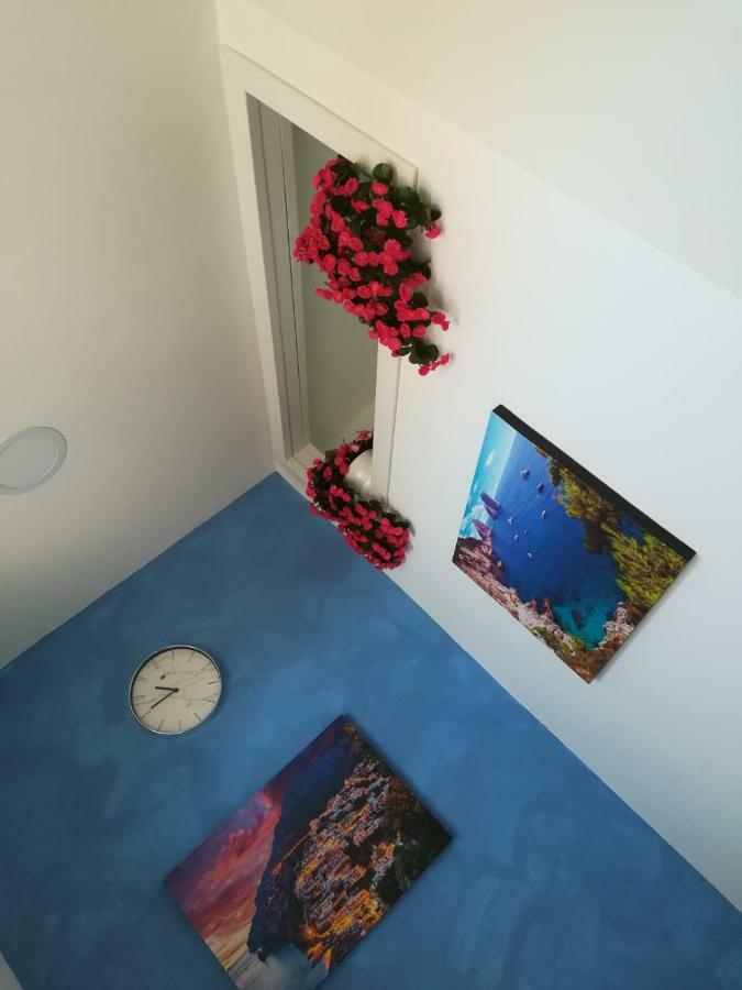 Holiday House Lual Аджерола Экстерьер фото