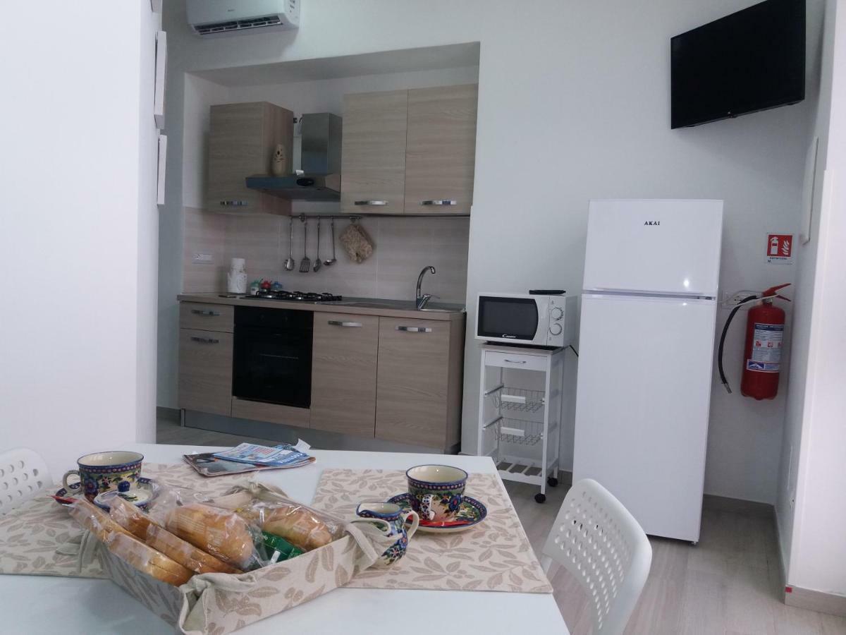 Holiday House Lual Аджерола Экстерьер фото